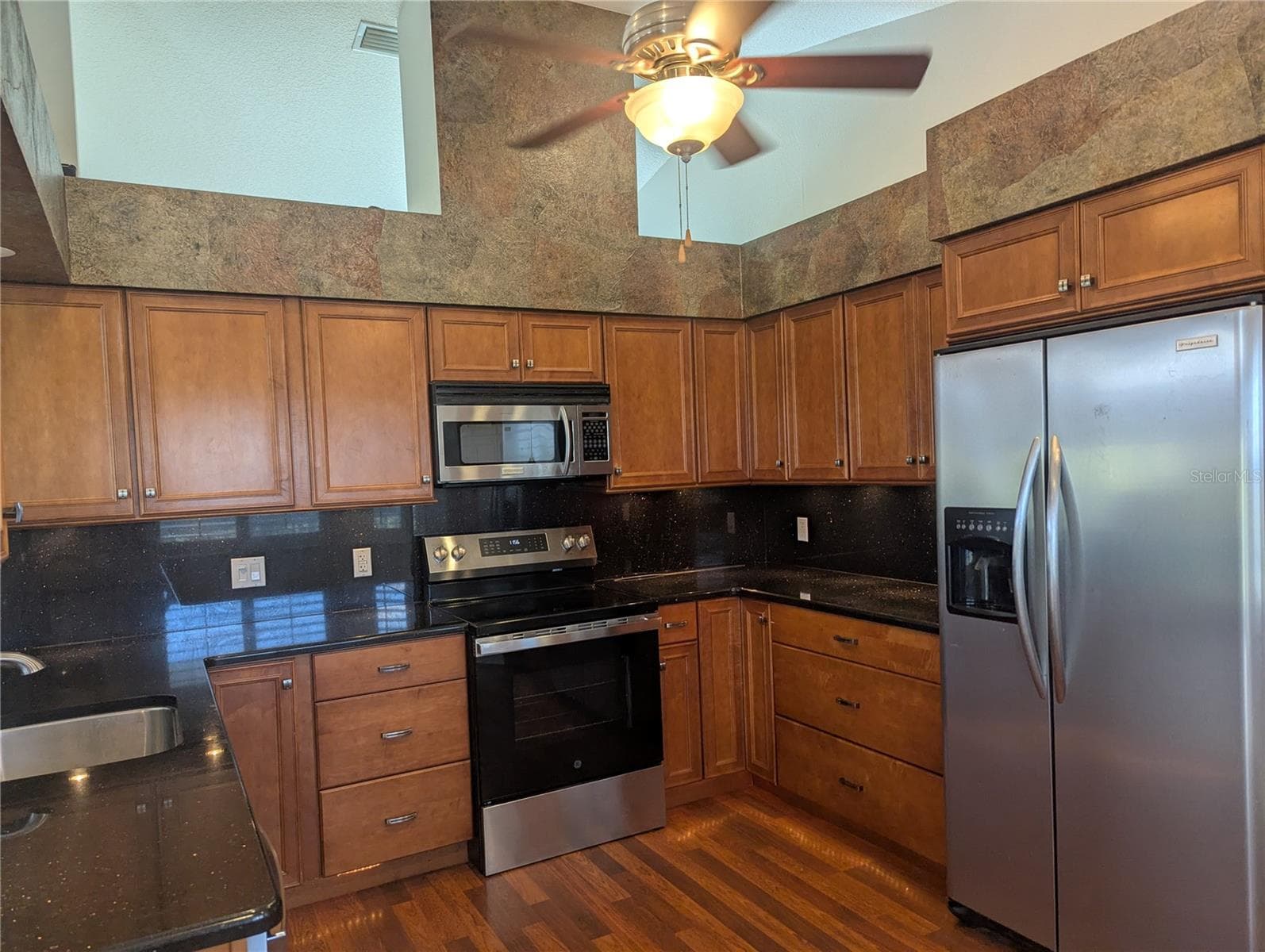 Kitchen 2 - 1167 EXETER CIR, ENGLEWOOD