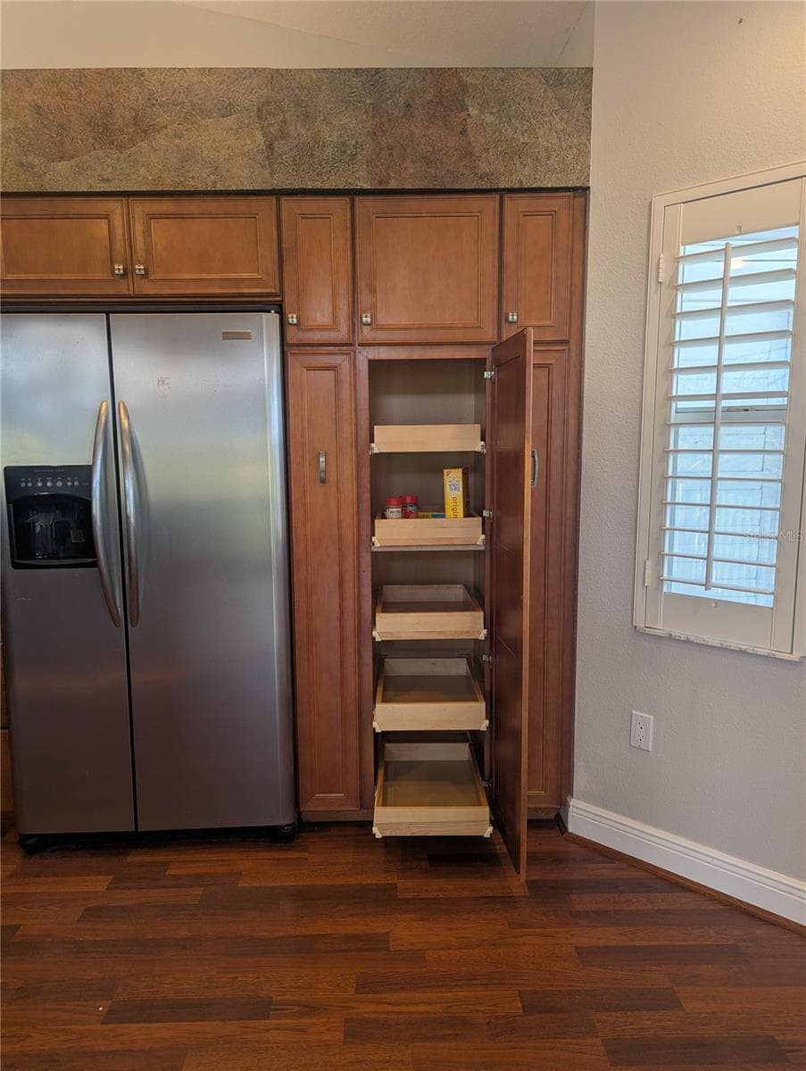 Pantry 1 - 1167 EXETER CIR, ENGLEWOOD
