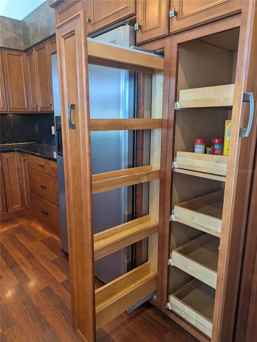 Panrty 2 - 1167 EXETER CIR, ENGLEWOOD