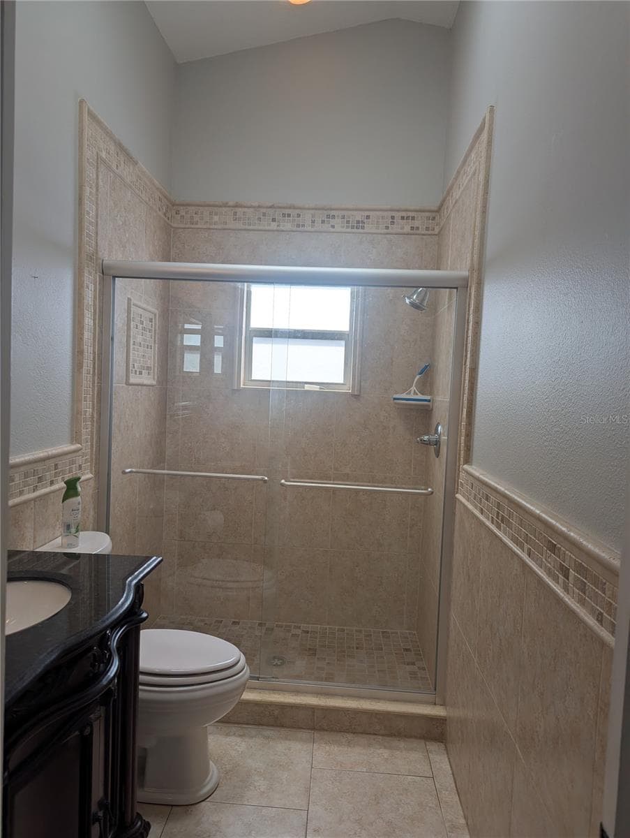 bathtoom 2 - 1167 EXETER CIR, ENGLEWOOD