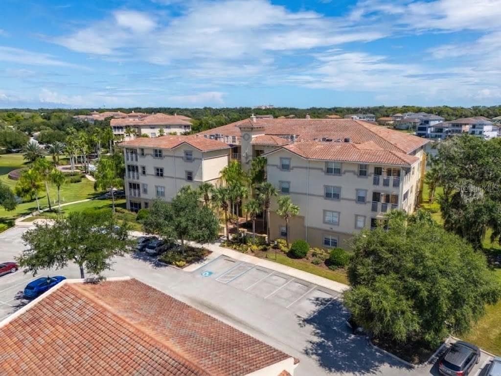 ENOUGH PARKING FOR FRIENDS - 115 RIVERVIEW BND S #2123, PALM COAST
