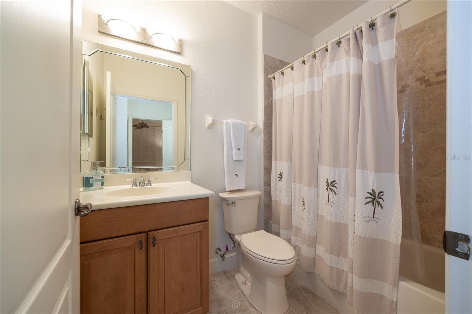 GUEST BATHROOM WITH NEW COMFORT HEIGHT TOILET - 115 RIVERVIEW BND S #2123, PALM COAST