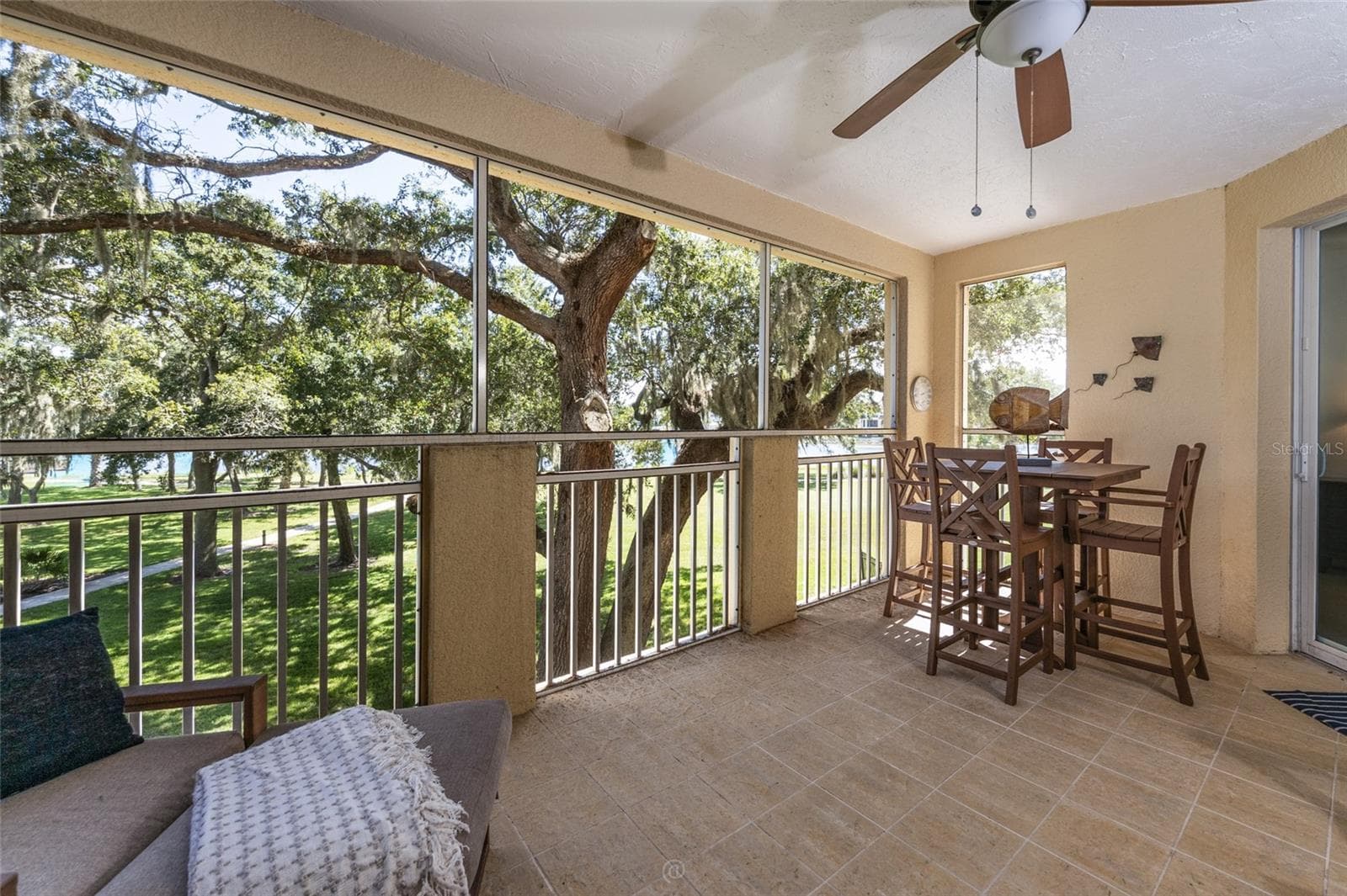 ENJOY A GOOD BOOK IN THE PRIVACY OF YOUR PATIO - 115 RIVERVIEW BND S #2123, PALM COAST