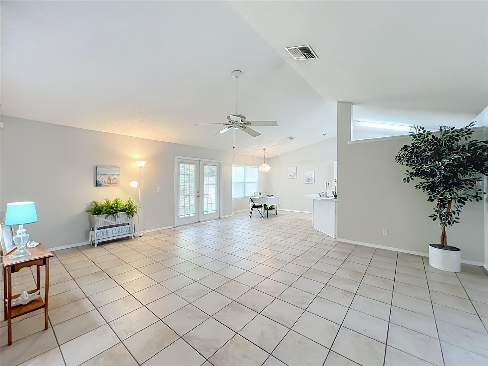 Single Family Residence at 12941 DOWNSTREAM CIR, ORLANDO, photo 8 of 60