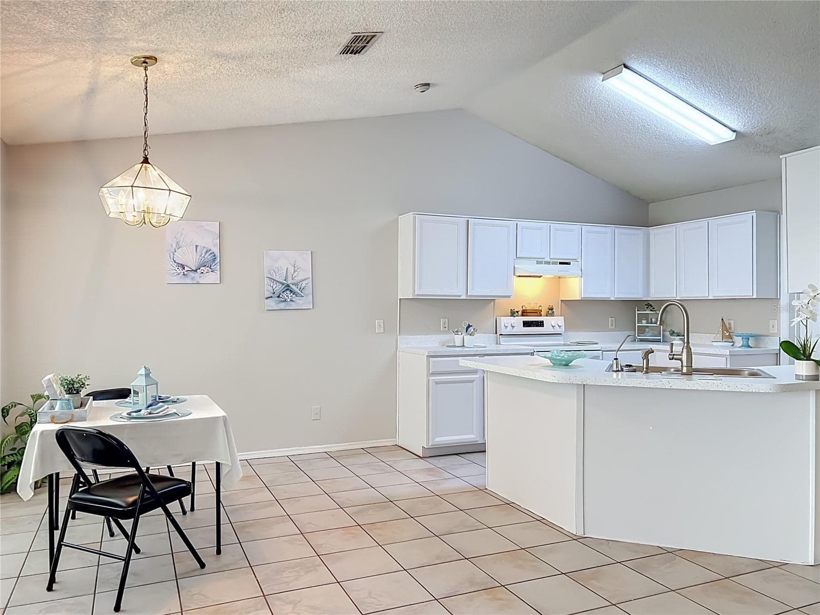 Single Family Residence at 12941 DOWNSTREAM CIR, ORLANDO, photo 14 of 60