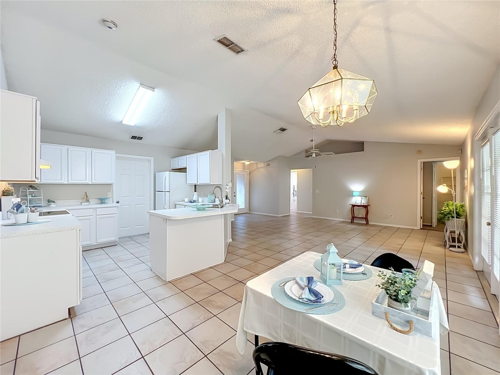 Single Family Residence at 12941 DOWNSTREAM CIR, ORLANDO, photo 21 of 60