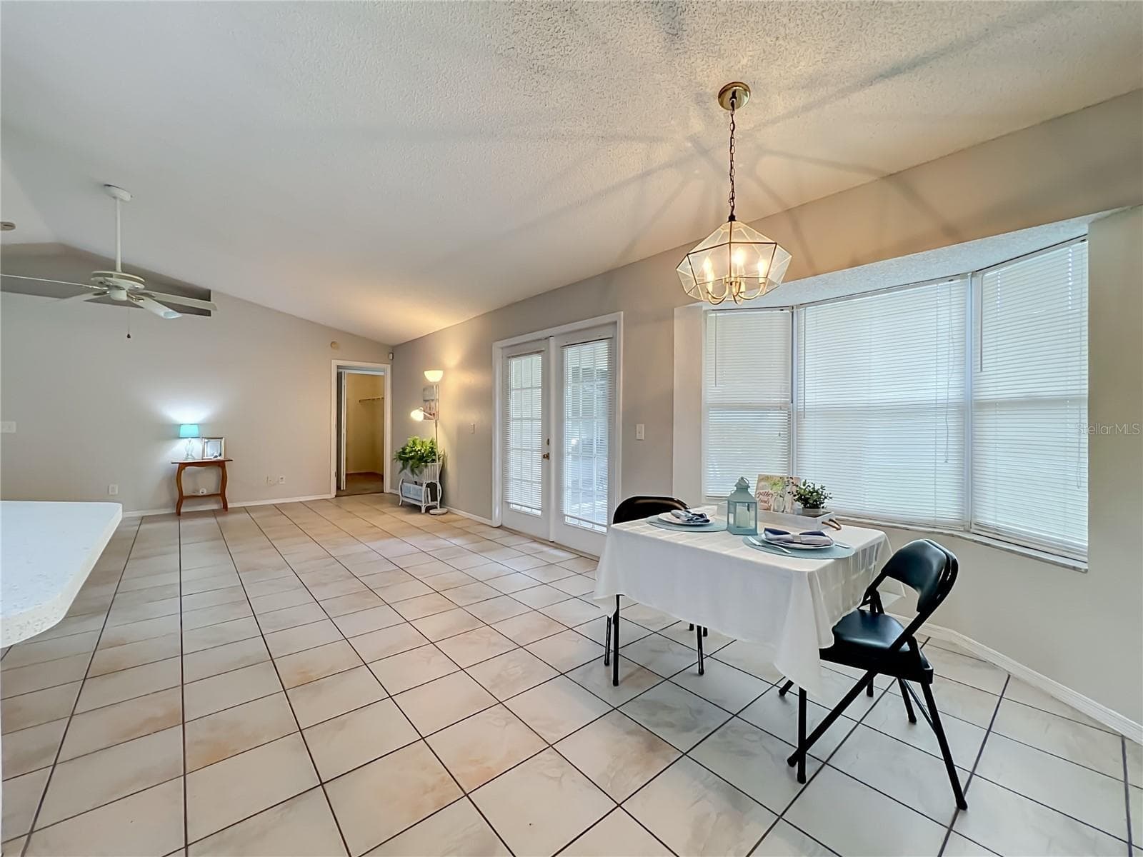 Single Family Residence at 12941 DOWNSTREAM CIR, ORLANDO, photo 22 of 60