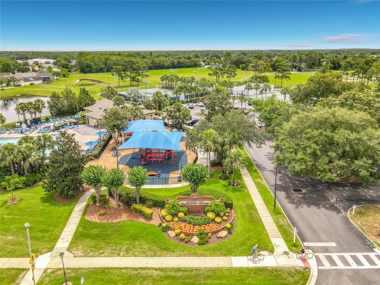 Single Family Residence at 12941 DOWNSTREAM CIR, ORLANDO, photo 48 of 60