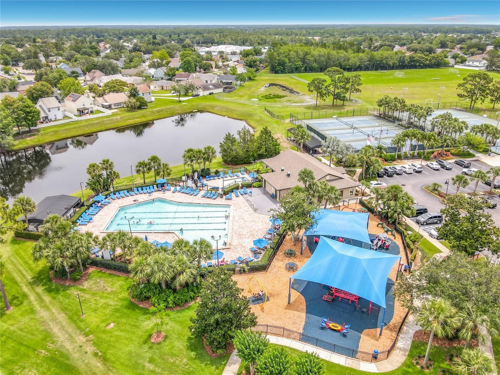 Single Family Residence at 12941 DOWNSTREAM CIR, ORLANDO, photo 53 of 60