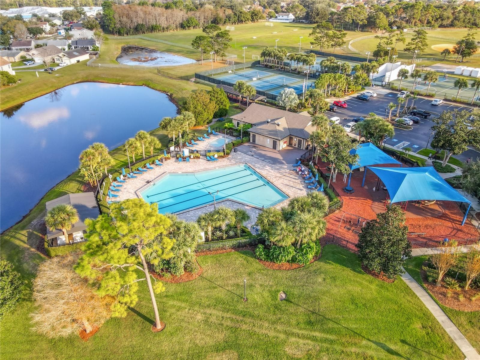 Single Family Residence at 12941 DOWNSTREAM CIR, ORLANDO, photo 54 of 60