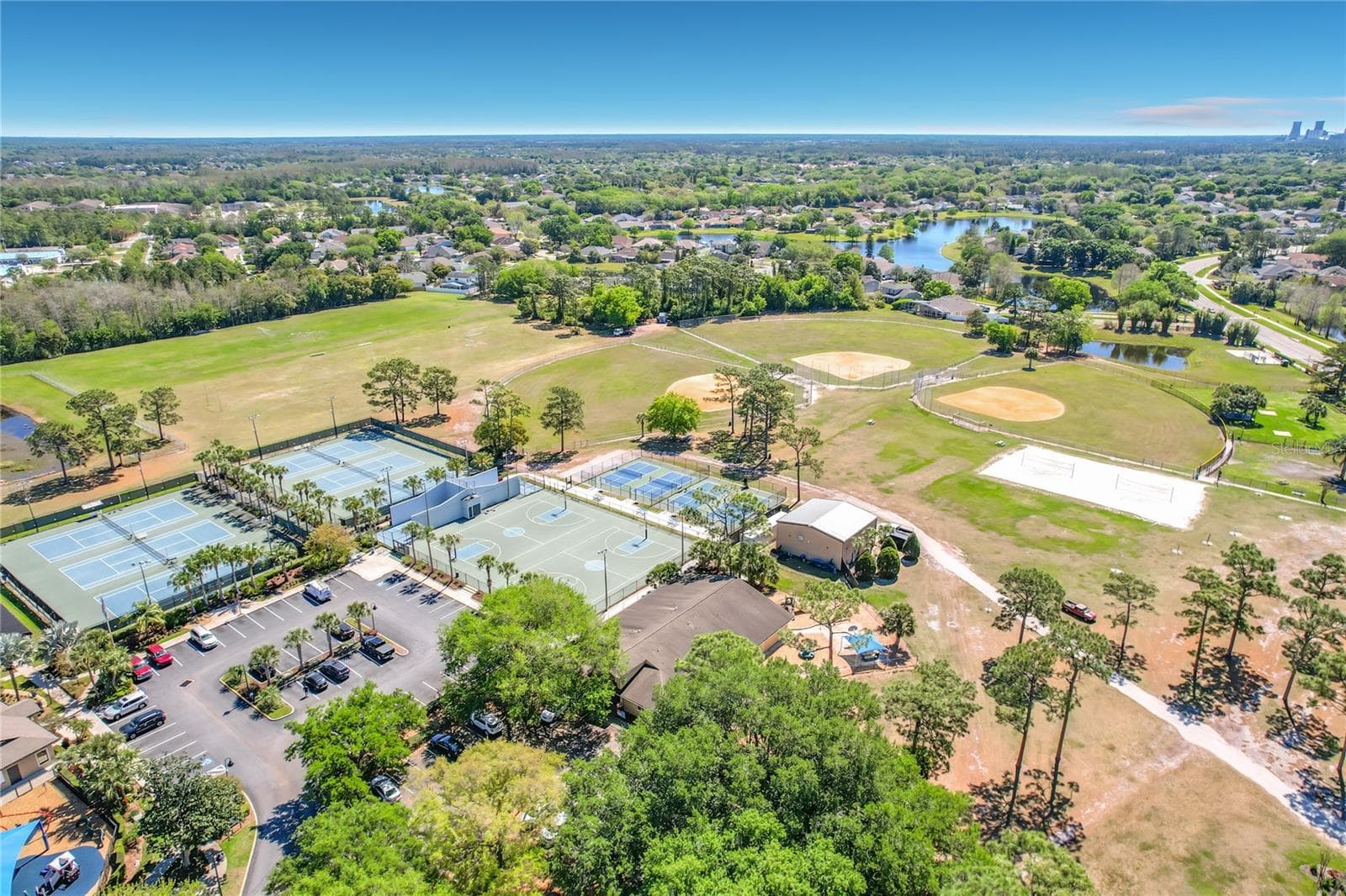Single Family Residence at 12941 DOWNSTREAM CIR, ORLANDO, photo 59 of 60