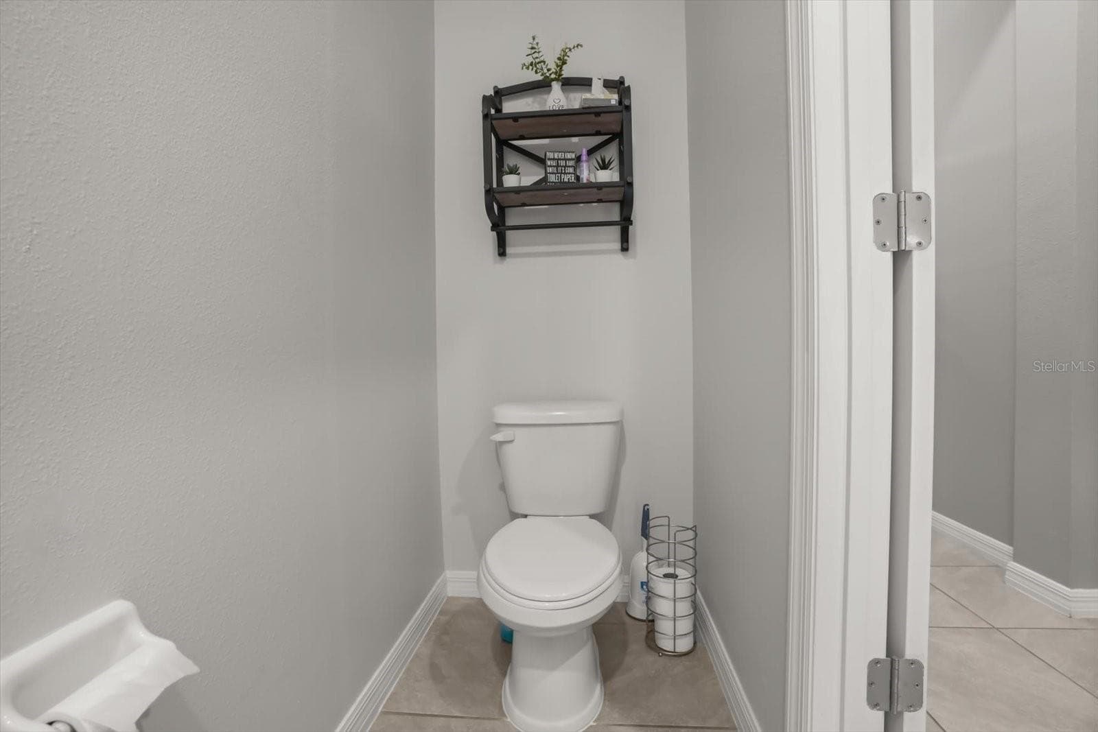 Townhouse at 170 MANGROVE SHADE CIR, APOLLO BEACH, photo 5 of 34