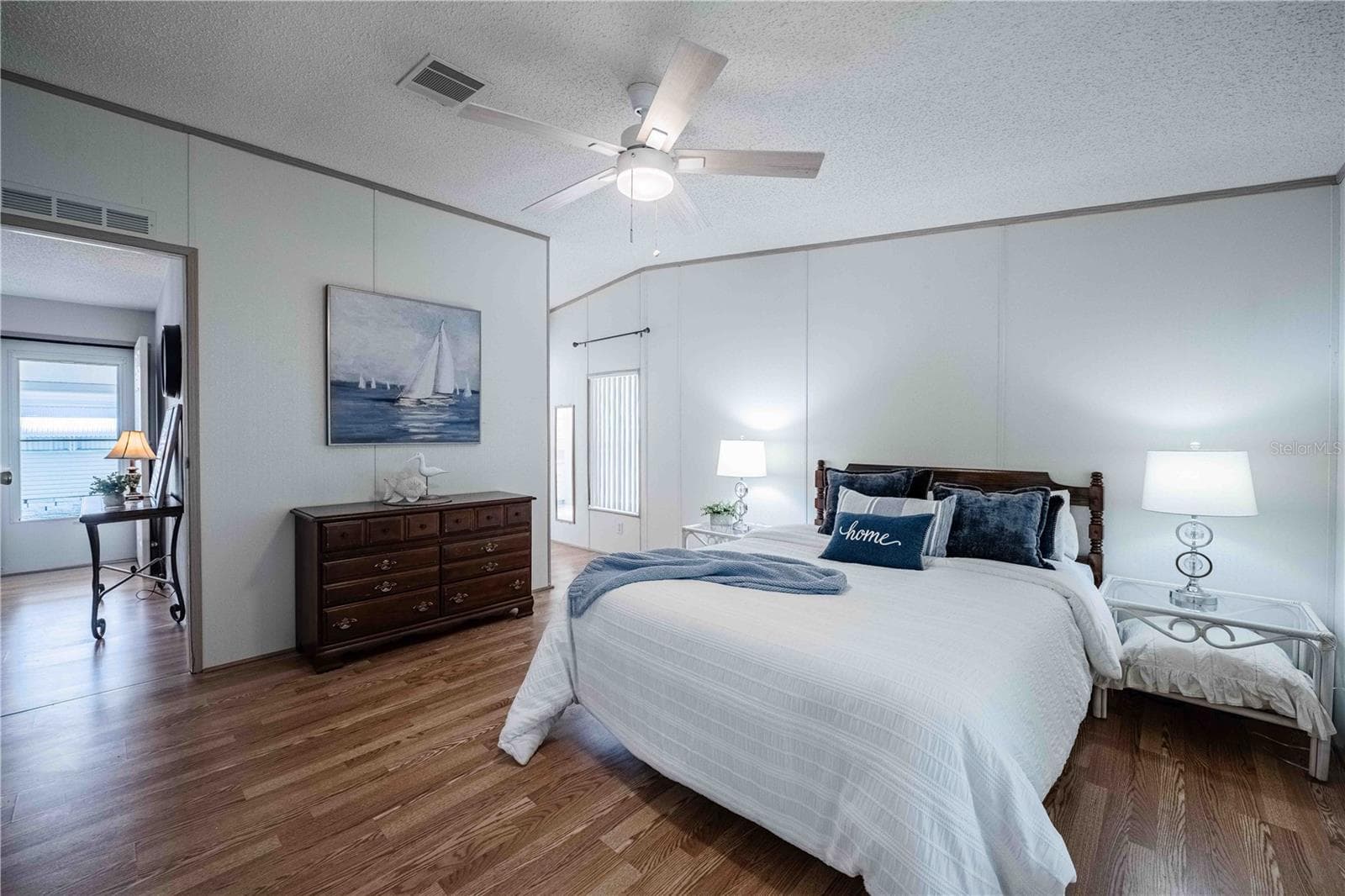 Manufactured Home at 5335 POWHATTAN ST, ZEPHYRHILLS, photo 14 of 51
