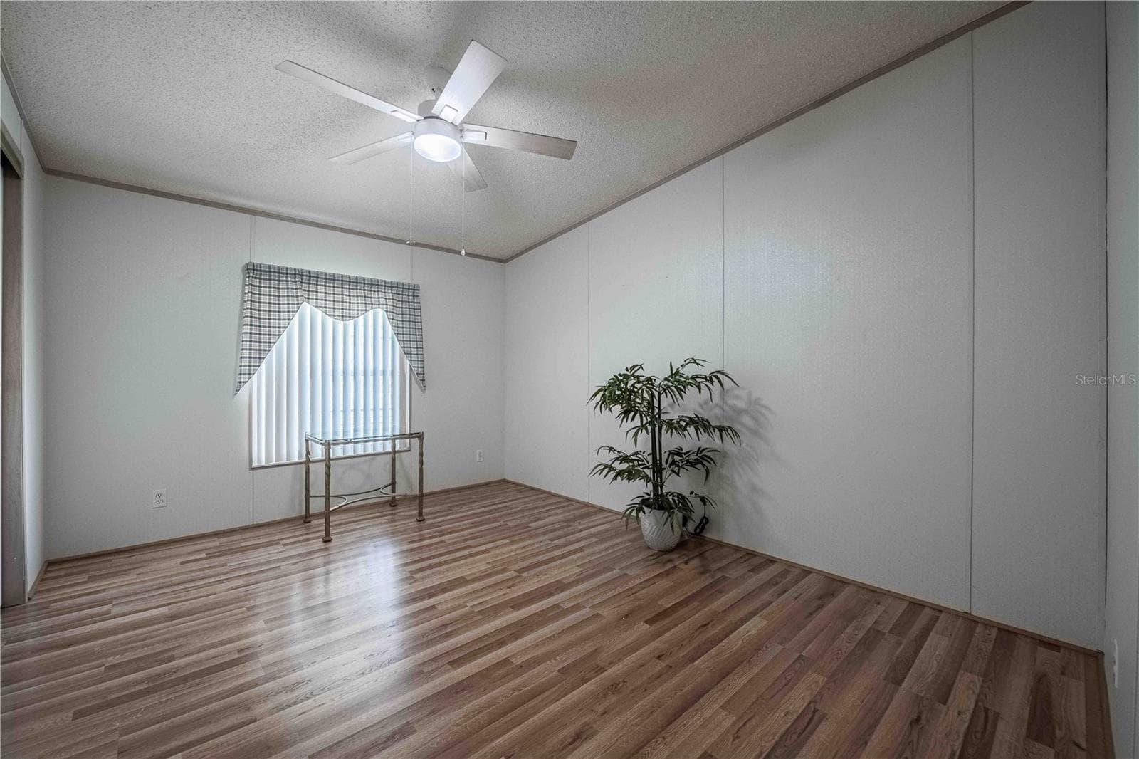 Manufactured Home at 5335 POWHATTAN ST, ZEPHYRHILLS, photo 20 of 51