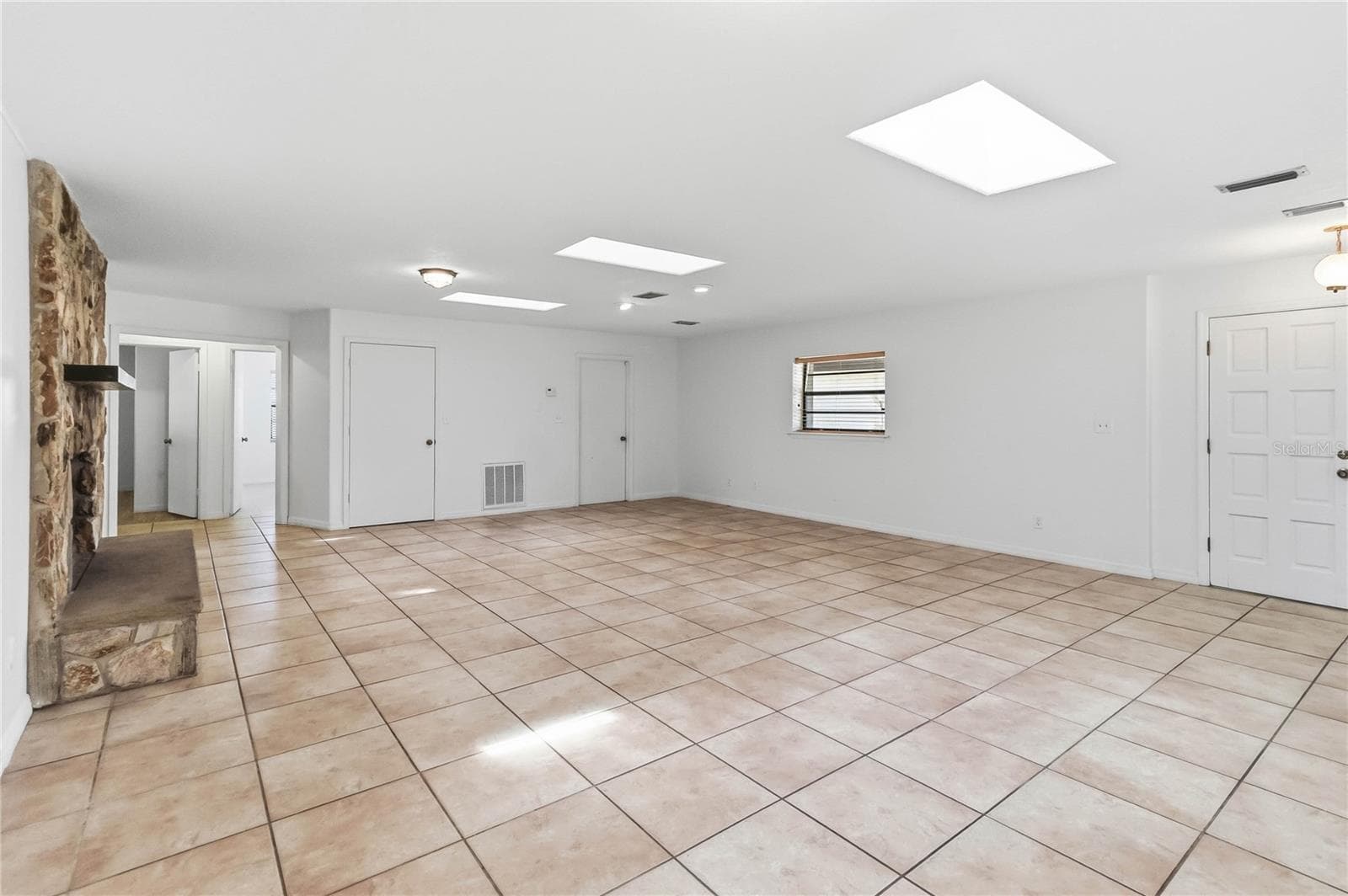 Single Family Residence at 1850 PALMETTO DR, KISSIMMEE, photo 10 of 45
