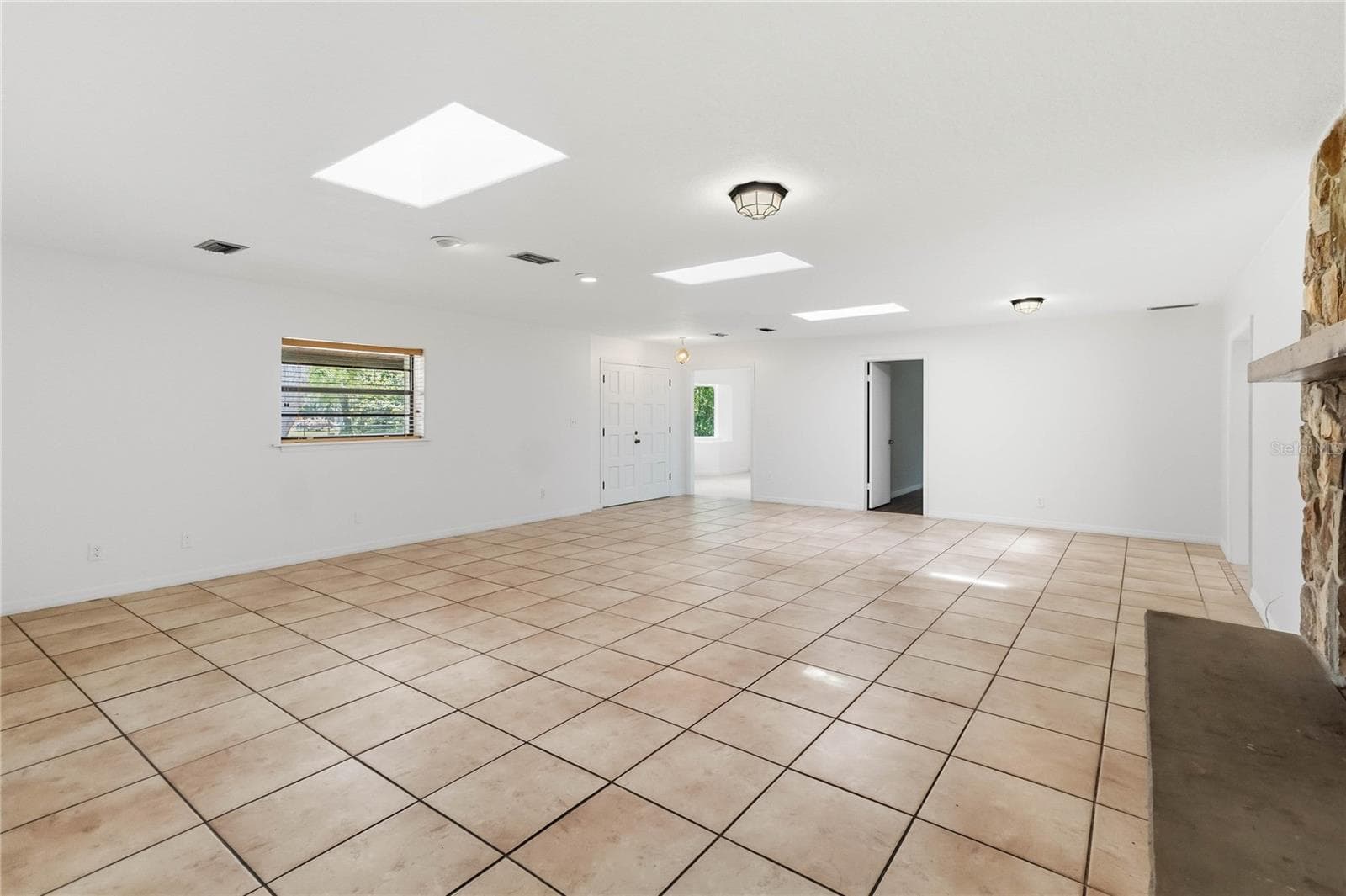 Single Family Residence at 1850 PALMETTO DR, KISSIMMEE, photo 11 of 45