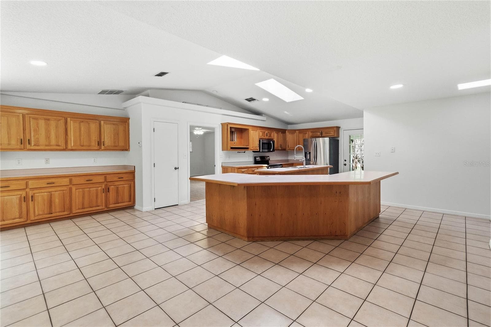 Single Family Residence at 1850 PALMETTO DR, KISSIMMEE, photo 13 of 45