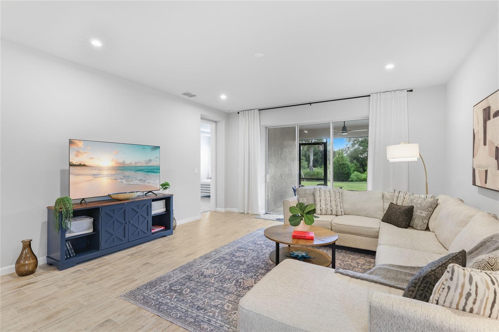Single Family Residence at 20285 SYMPHONY PL, VENICE, photo 11 of 59
