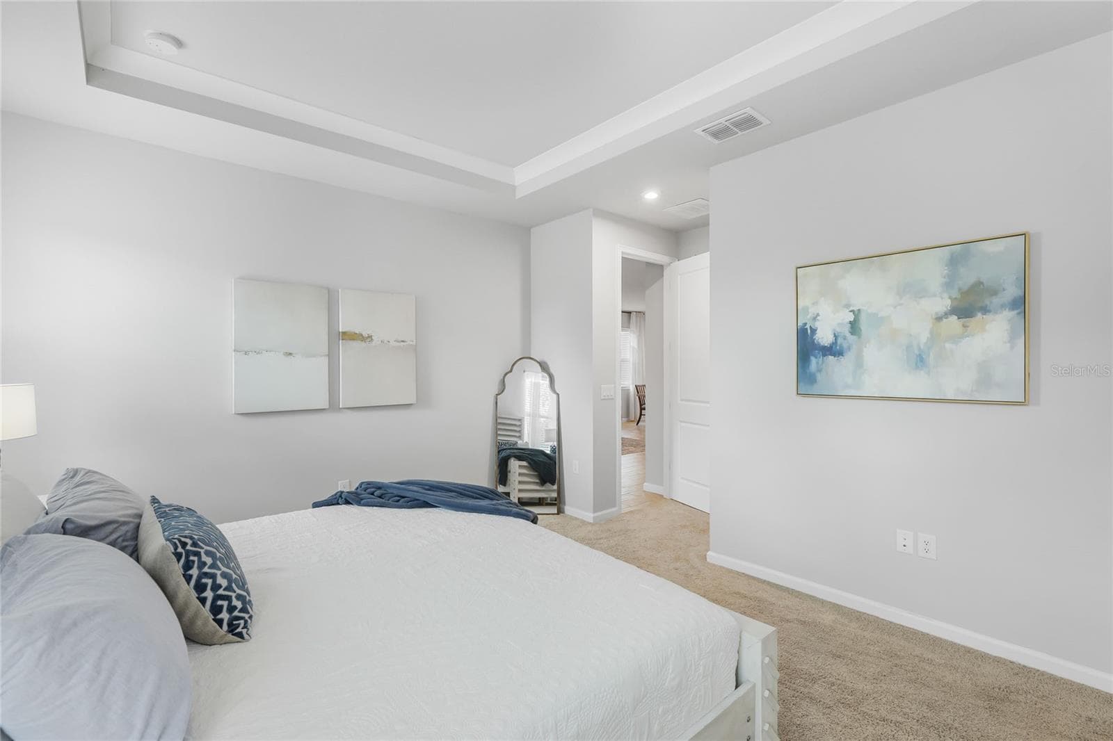 Single Family Residence at 20285 SYMPHONY PL, VENICE, photo 16 of 59