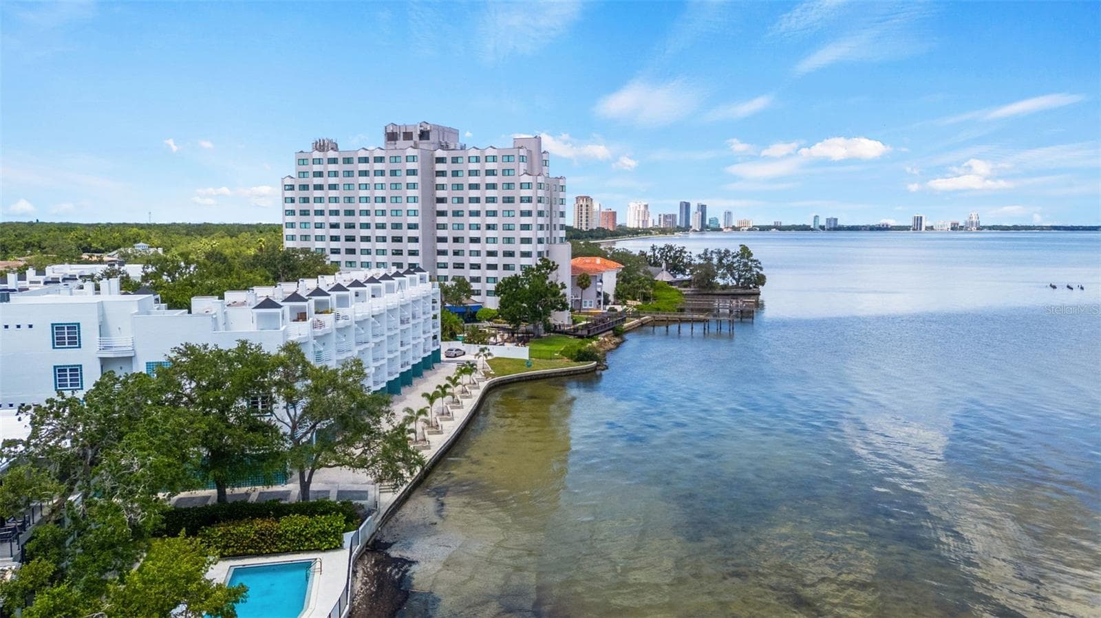 Condominium at 4950 BAYSHORE BLVD #25D, TAMPA, photo 2 of 50