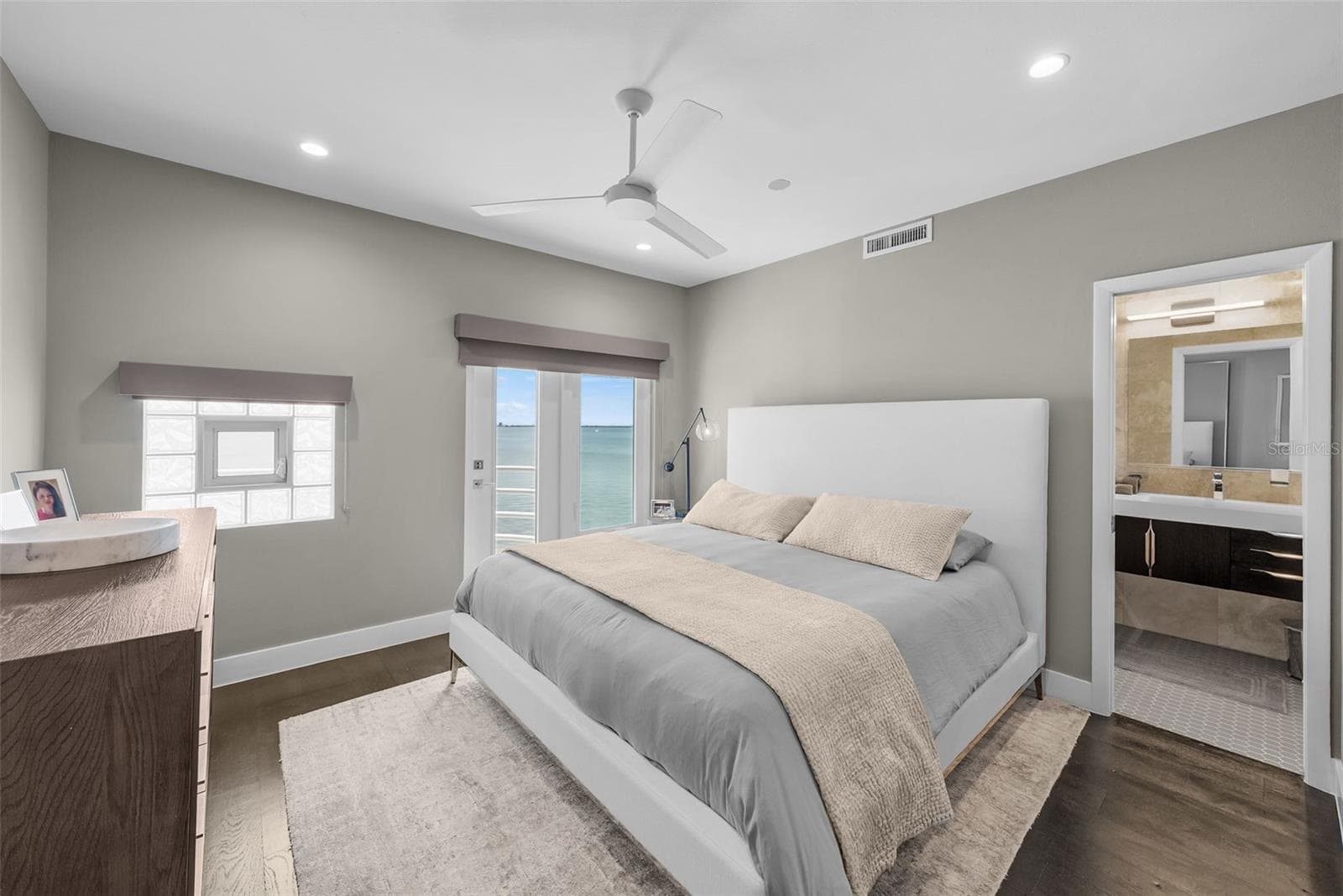 Condominium at 4950 BAYSHORE BLVD #25D, TAMPA, photo 6 of 50