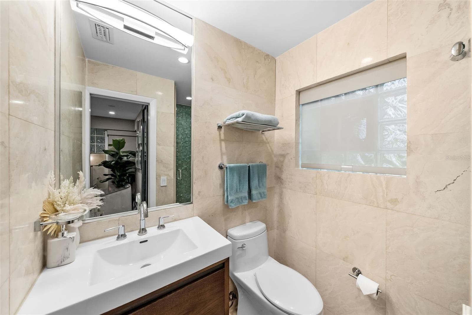 Condominium at 4950 BAYSHORE BLVD #25D, TAMPA, photo 16 of 50
