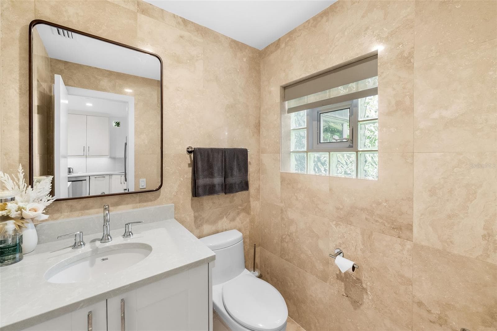 Condominium at 4950 BAYSHORE BLVD #25D, TAMPA, photo 25 of 50