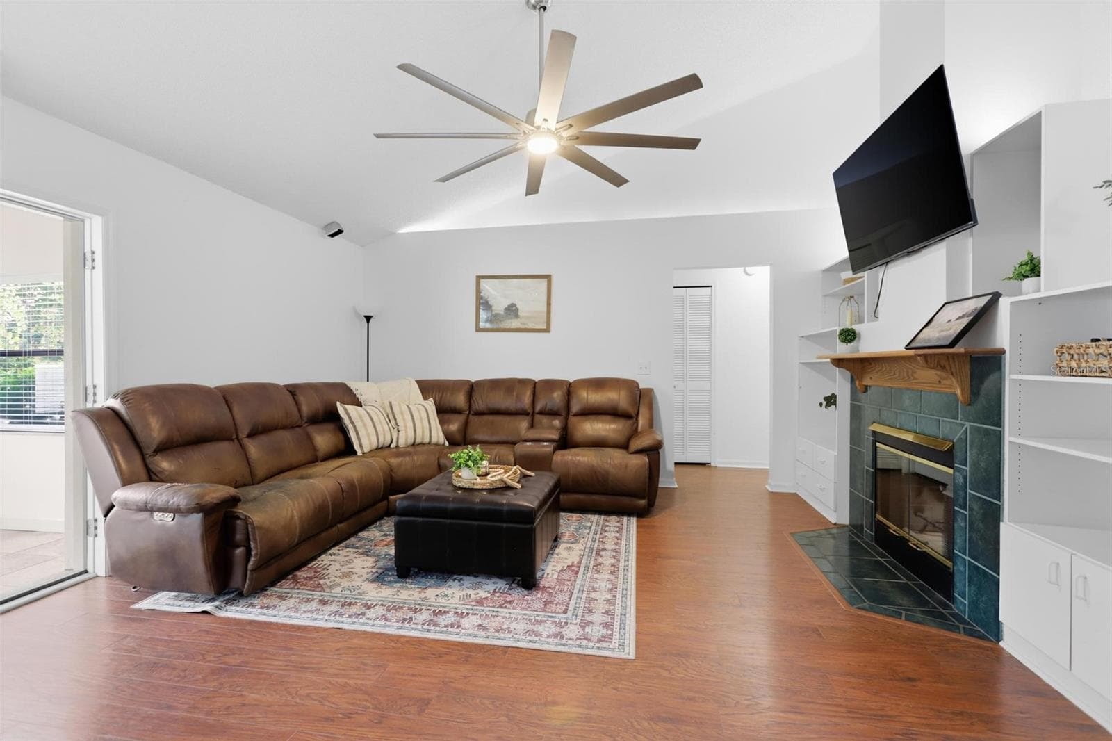 Single Family Residence at 731 EDGEWILD CT, ORANGE CITY, photo 18 of 37