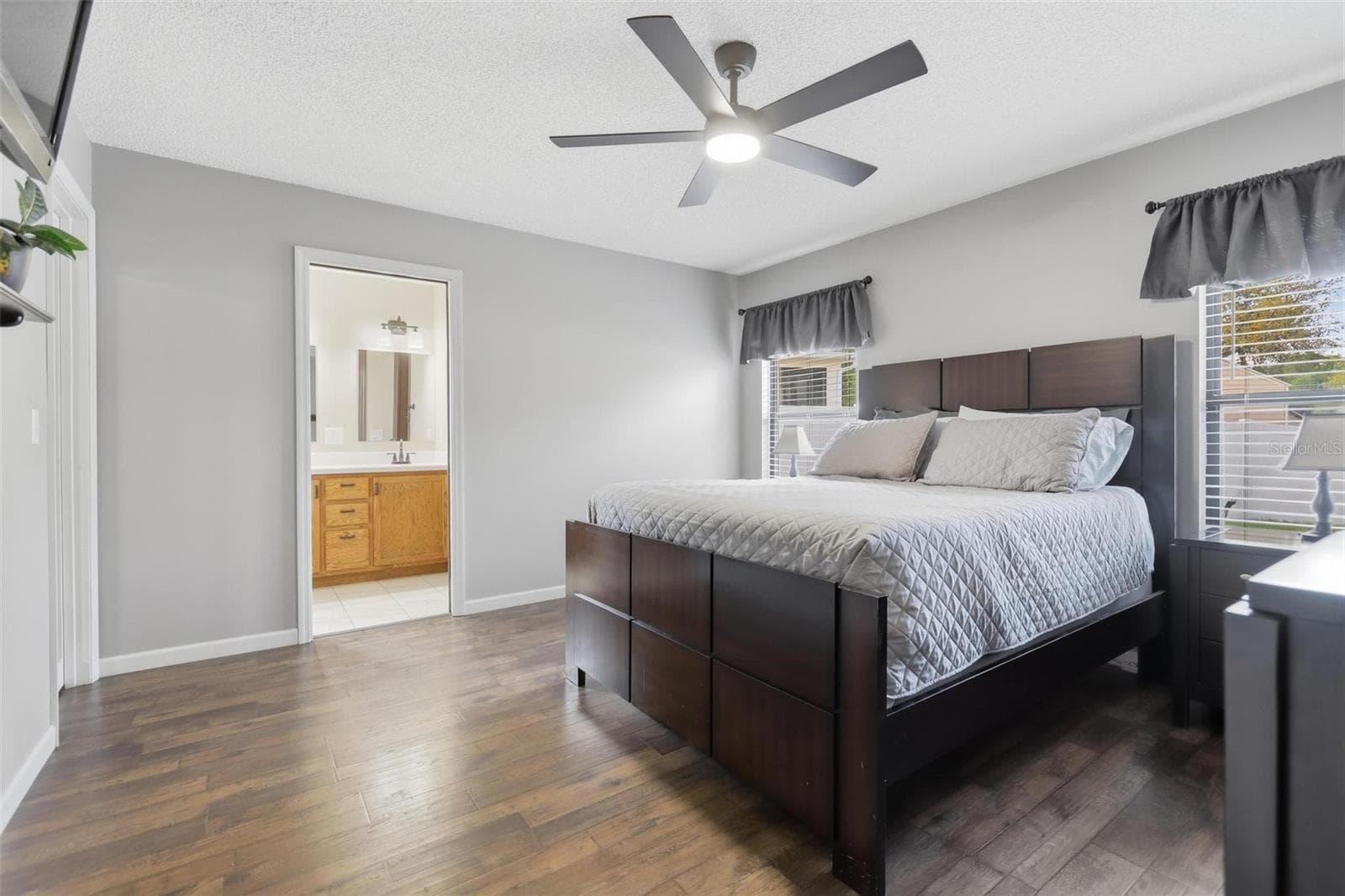 Single Family Residence at 731 EDGEWILD CT, ORANGE CITY, photo 23 of 37