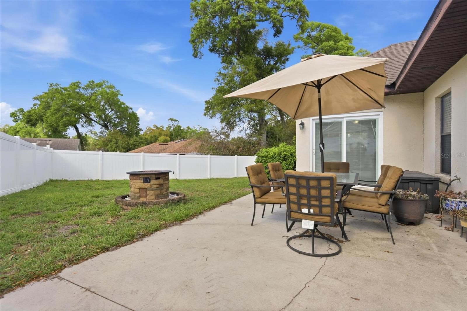 Single Family Residence at 731 EDGEWILD CT, ORANGE CITY, photo 29 of 37