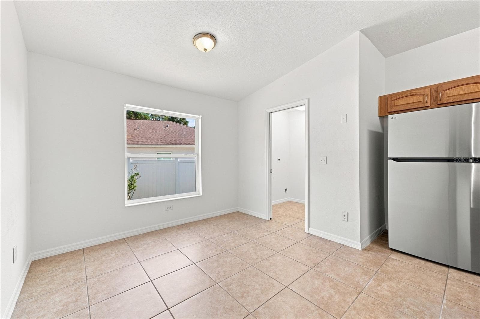 Dining Room - 37150 HIGHLAND BLUFF CIR, DADE CITY
