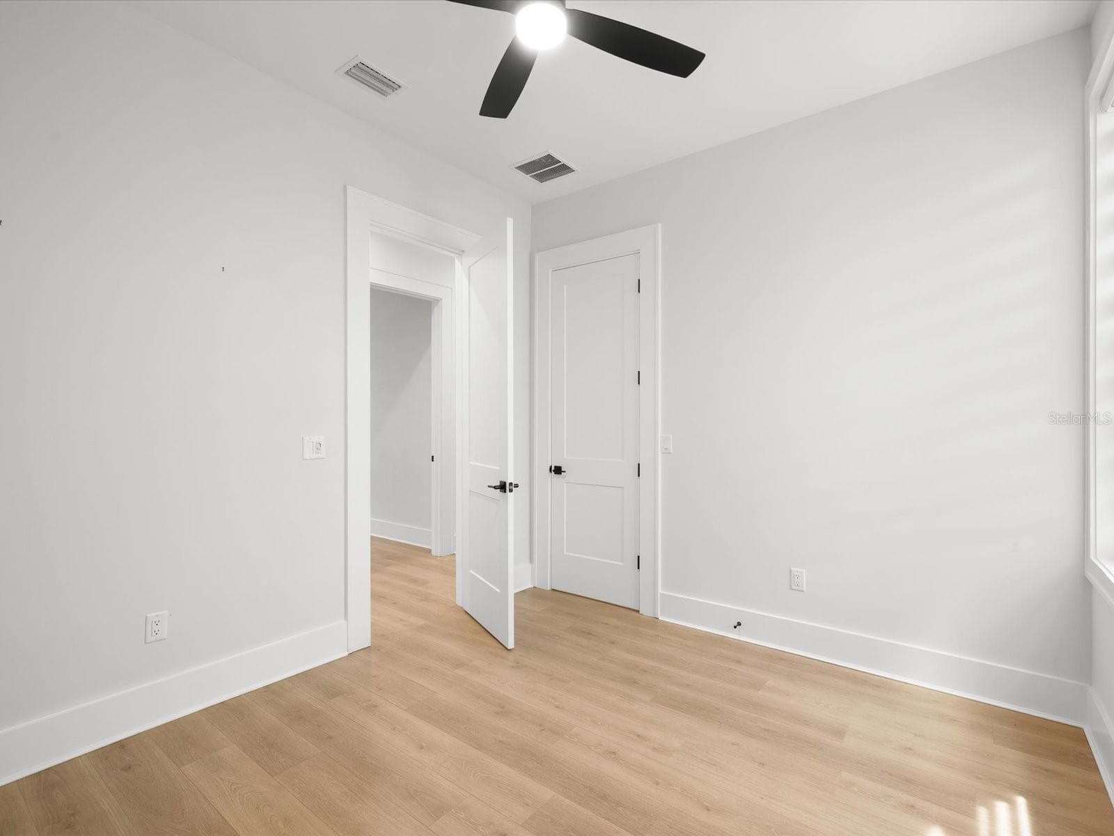 Single Family Residence at 2123 S CORTEZ AVE, TAMPA, photo 60 of 80