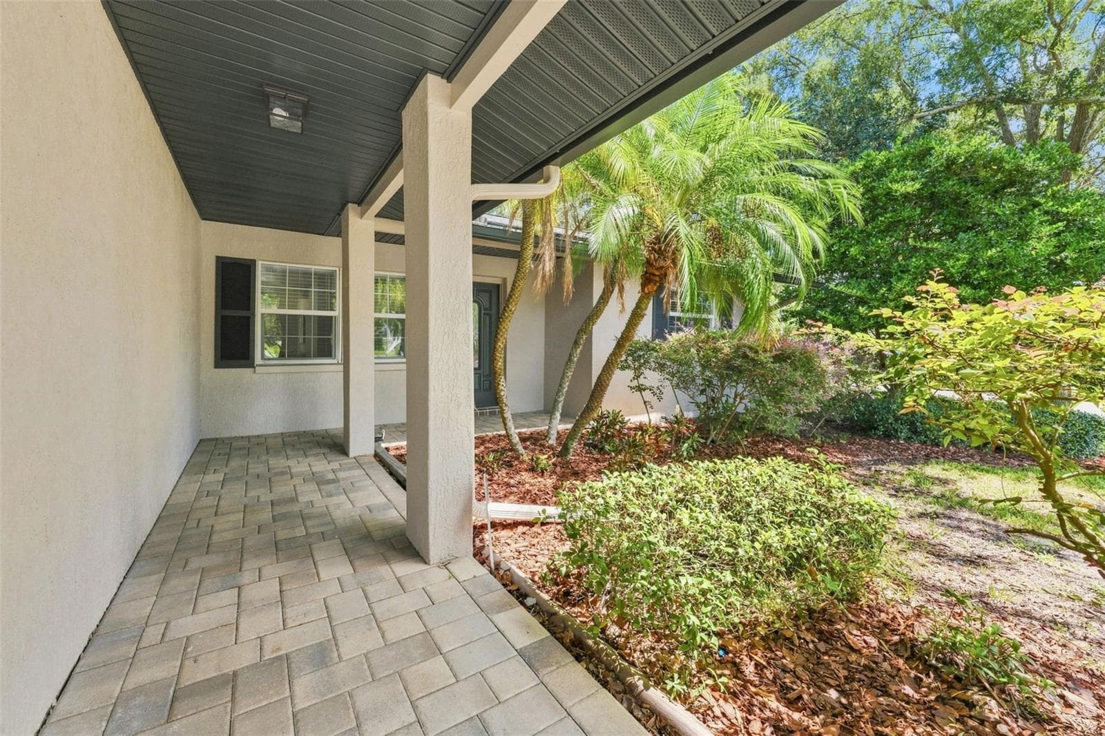 Welcoming Covered Front Entry - 300 N BAY HILLS BLVD, SAFETY HARBOR