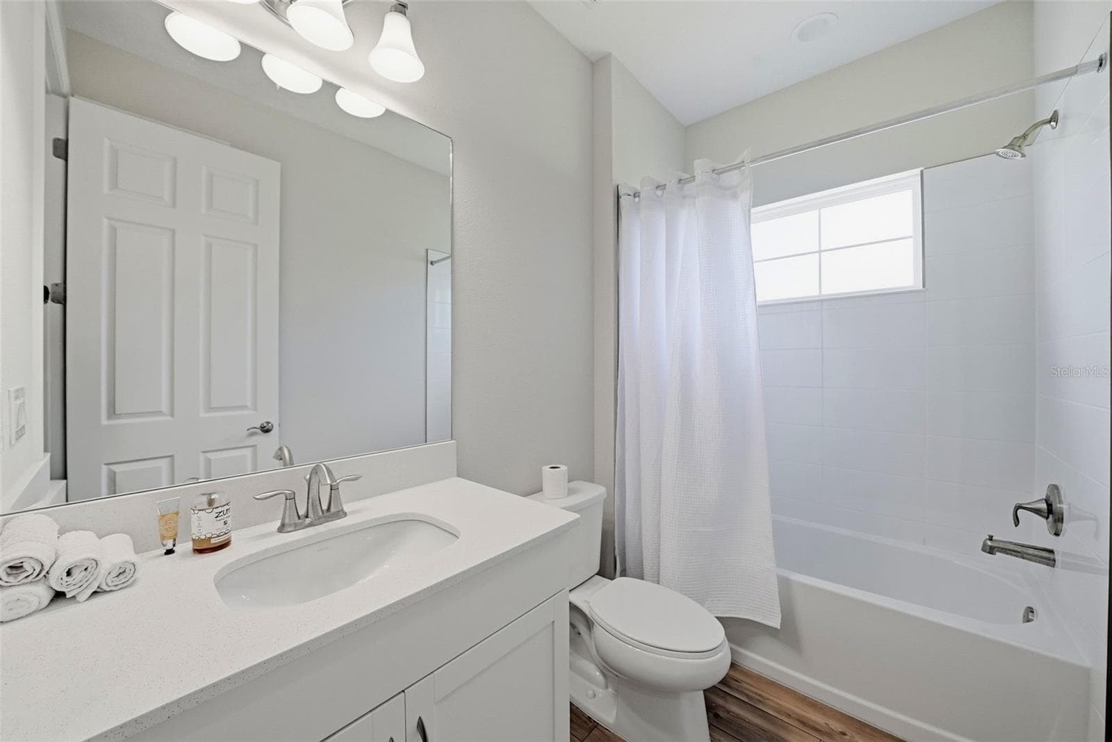 Single Family Residence at 14627 GALLOP RUN DR, LITHIA, photo 21 of 35