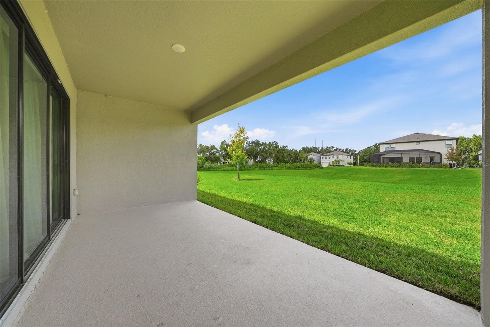 Single Family Residence at 14627 GALLOP RUN DR, LITHIA, photo 27 of 35