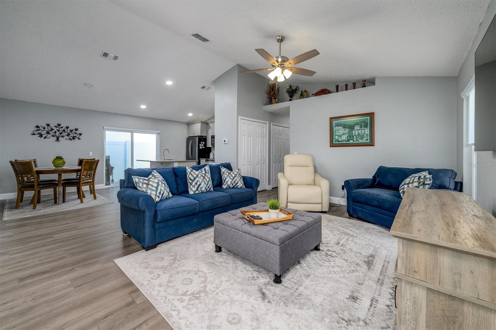 Single Family Residence at 30516 BIRDHOUSE DR, WESLEY CHAPEL, photo 6 of 28