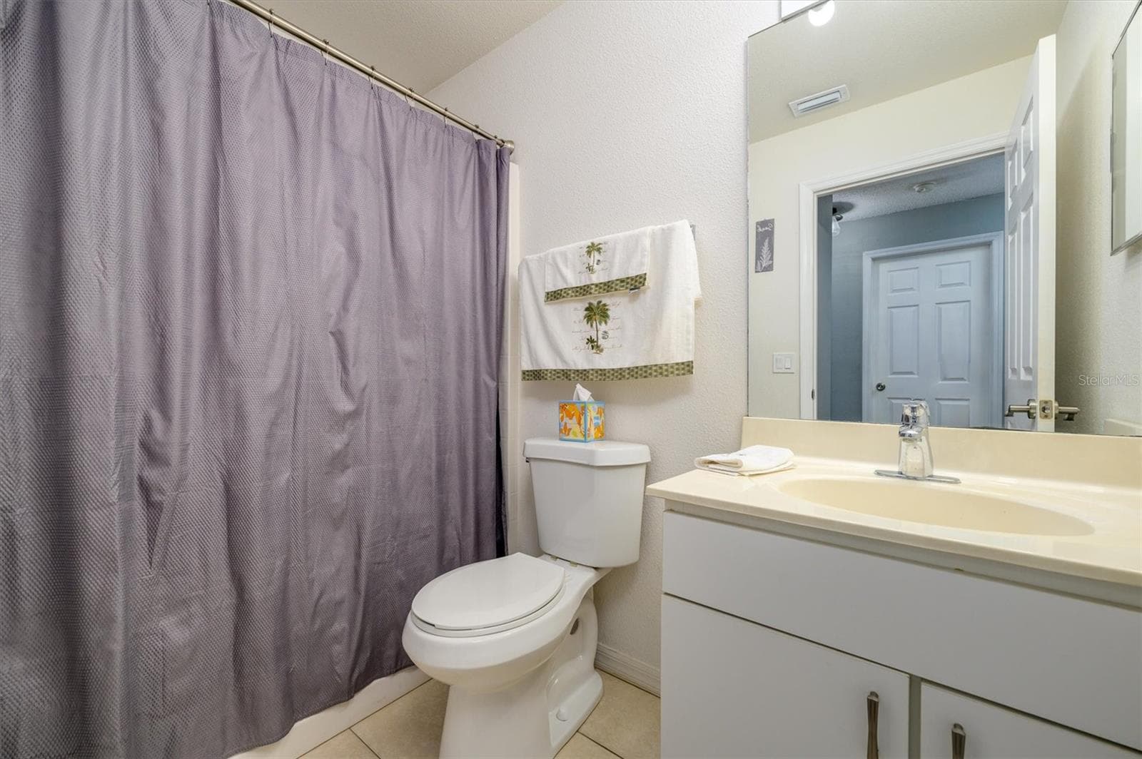 Single Family Residence at 30516 BIRDHOUSE DR, WESLEY CHAPEL, photo 21 of 28