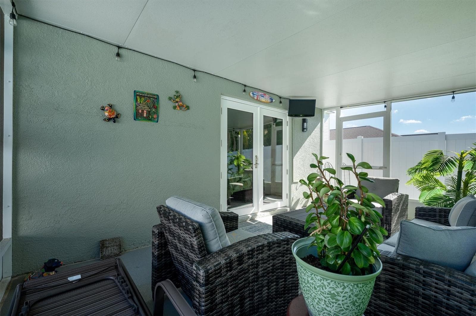 Single Family Residence at 30516 BIRDHOUSE DR, WESLEY CHAPEL, photo 23 of 28
