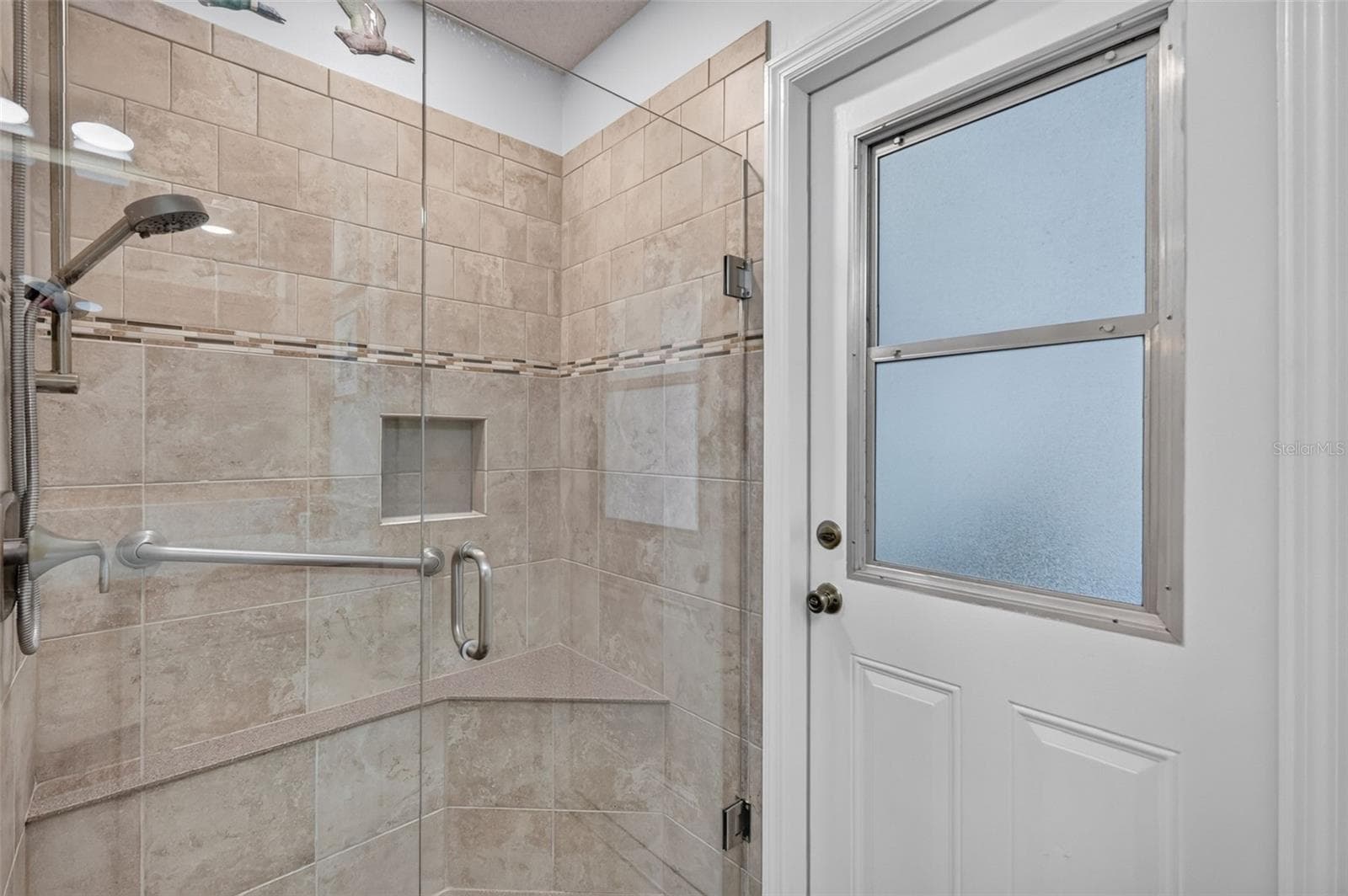 Primary Bath - Walk-In Tiled Shower - 1503 ESCANDON PL, THE VILLAGES