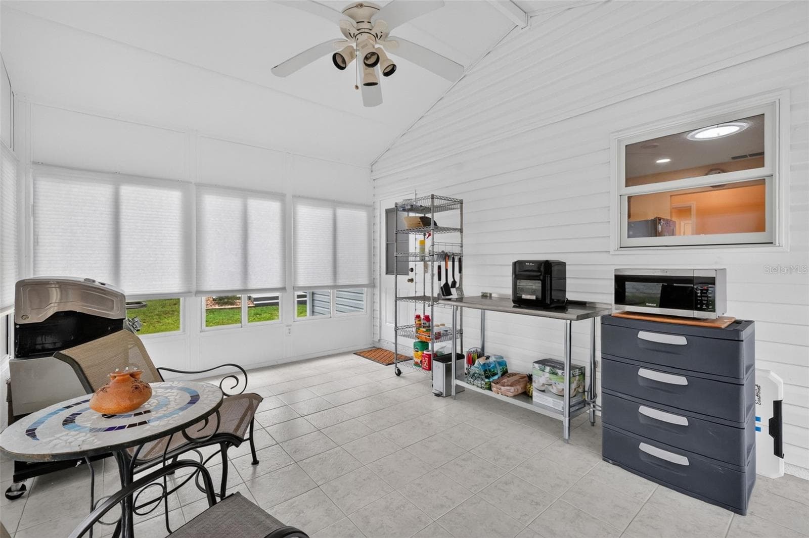 Glass Enclosed Lanai - East Facing - 1503 ESCANDON PL, THE VILLAGES