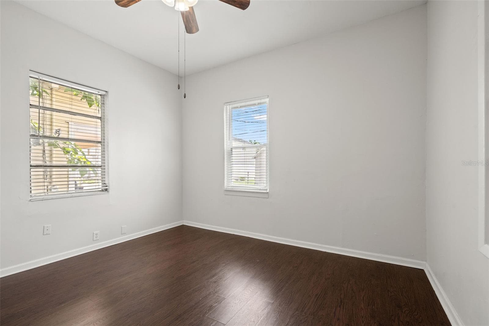 Front bedroom - 1310 E 15TH AVE, TAMPA