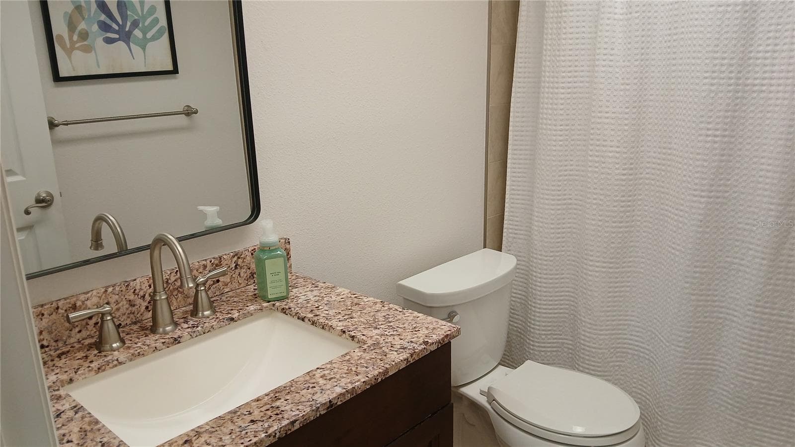 Hall Bathroom - 12300 PARK BLVD #101, SEMINOLE