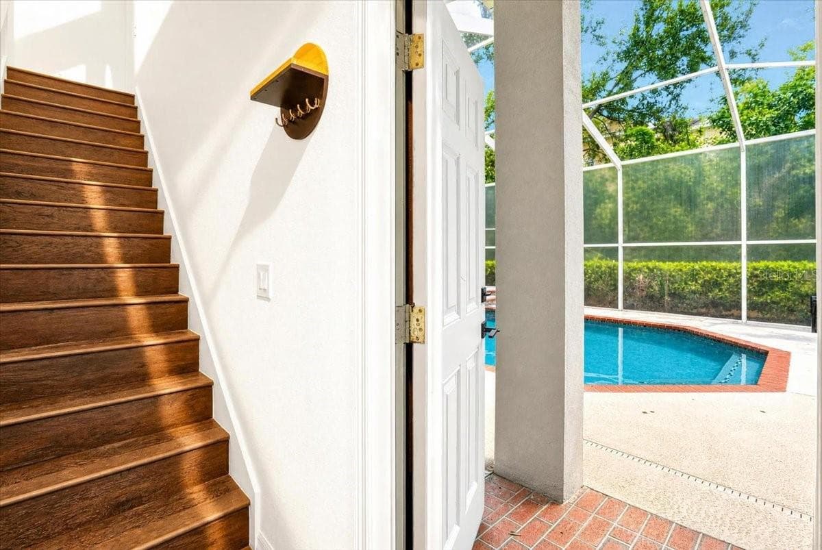 Single Family Residence at 9830 W PARK VILLAGE DR, TAMPA, photo 38 of 71
