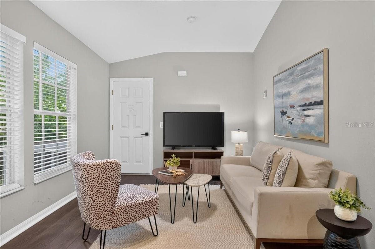 Single Family Residence at 9830 W PARK VILLAGE DR, TAMPA, photo 40 of 71