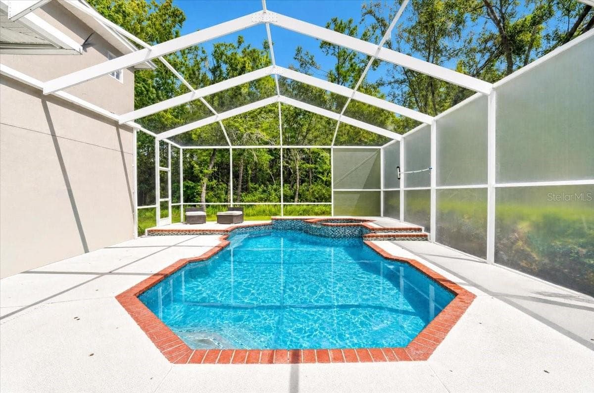 Single Family Residence at 9830 W PARK VILLAGE DR, TAMPA, photo 48 of 71