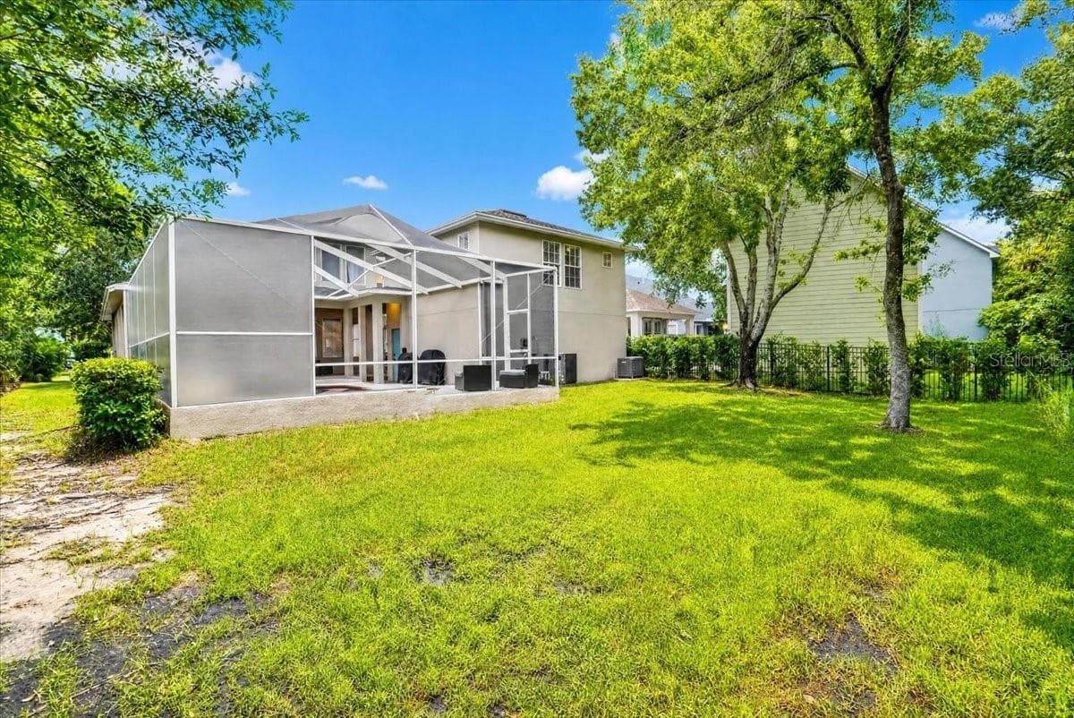 Single Family Residence at 9830 W PARK VILLAGE DR, TAMPA, photo 52 of 71