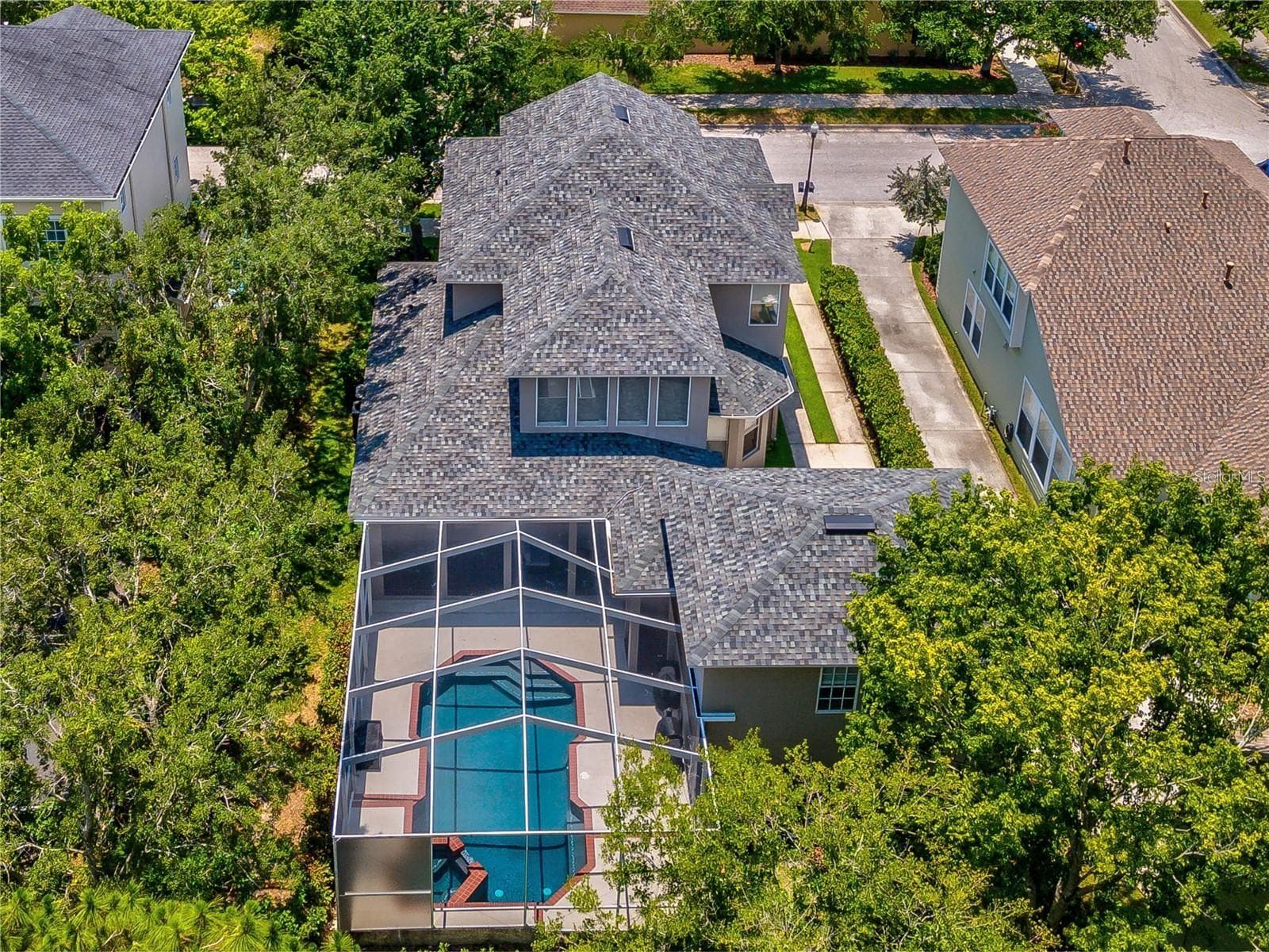 Single Family Residence at 9830 W PARK VILLAGE DR, TAMPA, photo 56 of 71