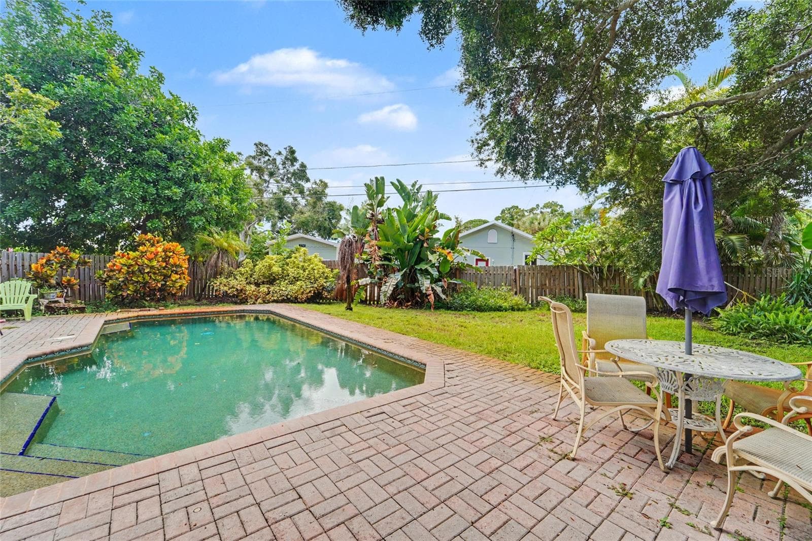 Single Family Residence at 6100 3RD AVE N, ST PETERSBURG, photo 11 of 49