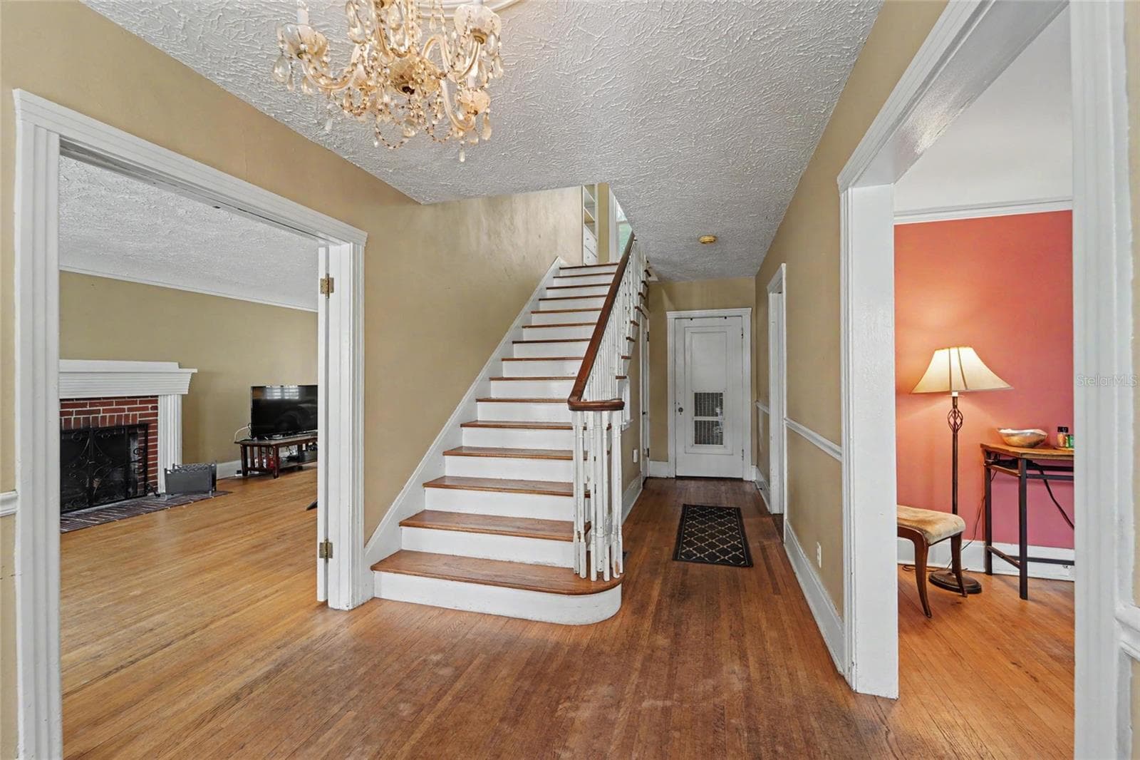 Single Family Residence at 6100 3RD AVE N, ST PETERSBURG, photo 16 of 49