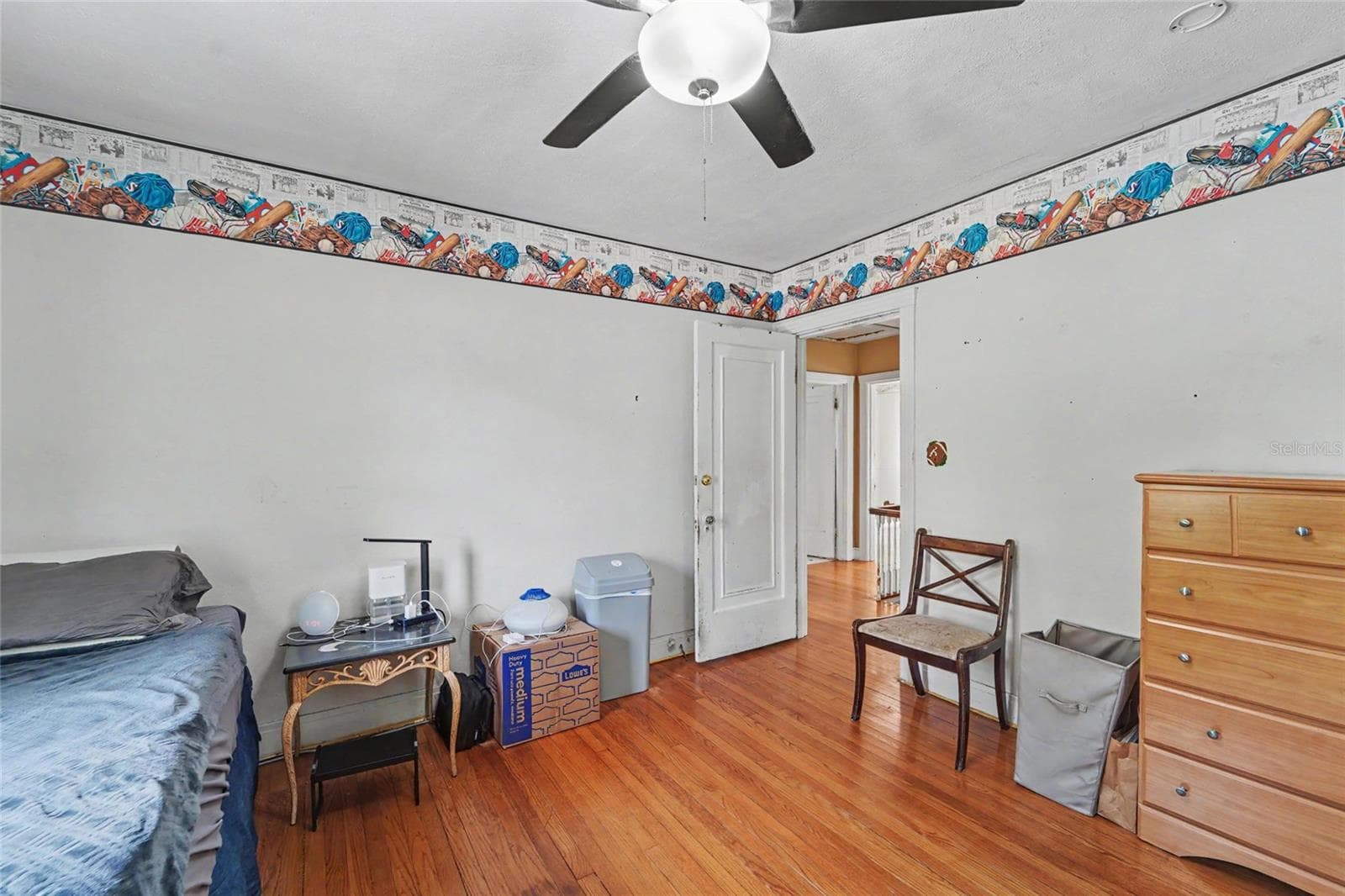 Single Family Residence at 6100 3RD AVE N, ST PETERSBURG, photo 34 of 49